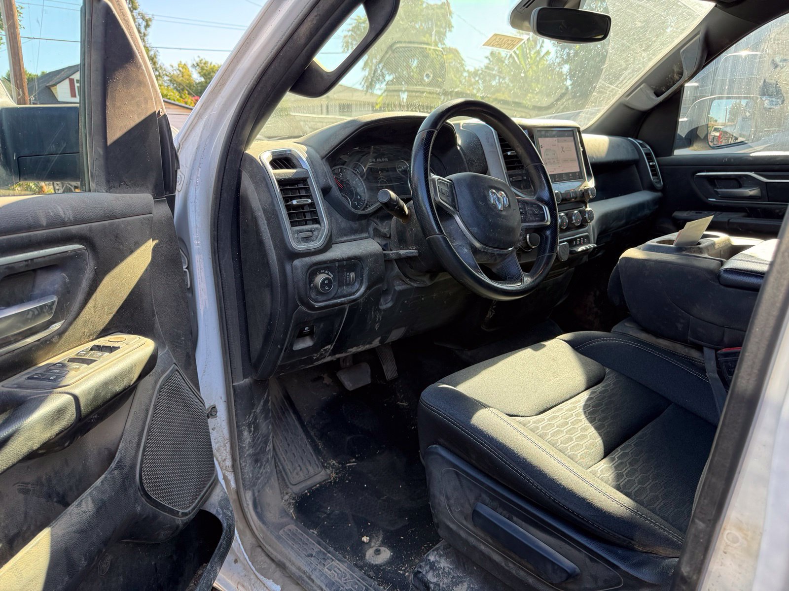 Used 2025 RAM 1500 Big Horn AWD/4WD image 5