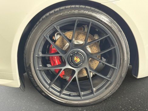 Used 2019 Porsche 911 Targa 4 GTS AWD/4WD image 14