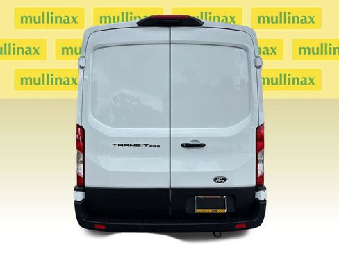 New 2026 Ford Transit 250 148 Medium Roof RWD image 8