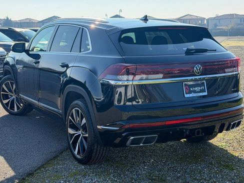 New 2026 Volkswagen Atlas Cross Sport SEL Premium R-Line AWD/4WD image 10