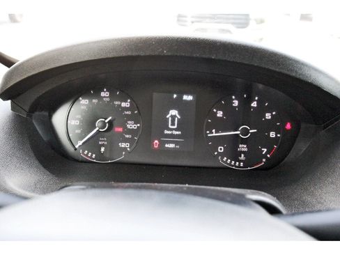 Used 2024 RAM ProMaster 2500 w/ Convenience Group FWD image 16