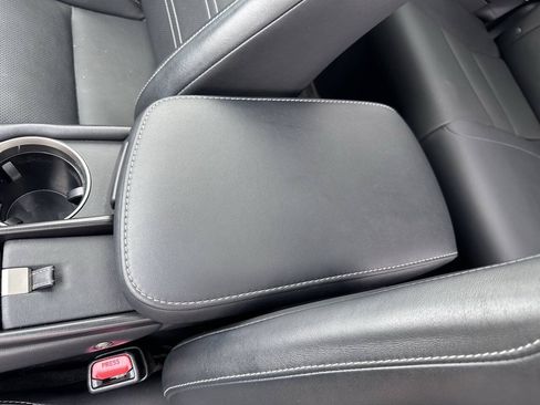 Used 2016 Lexus NX 300h AWD w/ Luxury Package image 34