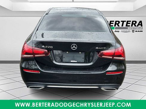 Used 2020 Mercedes-Benz A 220 4MATIC w/ Premium Package image 5