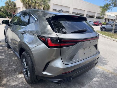 Used 2025 Lexus NX 250 FWD w/ Cold Area Package image 9