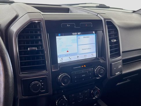 Used 2017 Ford F150 XLT w/ Equipment Group 302A Luxury image 18