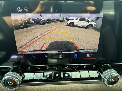 New 2026 GMC Canyon Denali AWD/4WD image 15