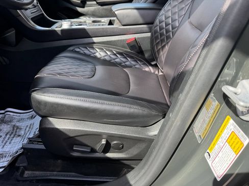 Used 2023 Ford Edge Titanium w/ Equipment Group 301A AWD/4WD image 12