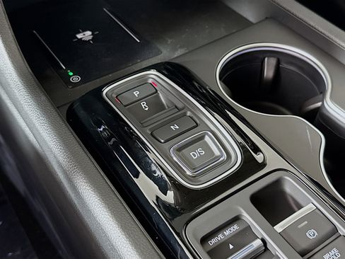 New 2025 Honda Pilot Touring image 20