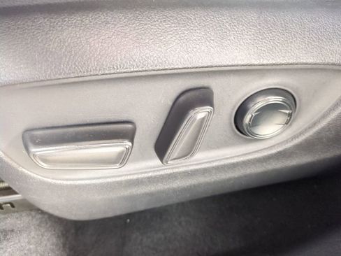 Used 2021 Toyota Highlander Platinum image 24