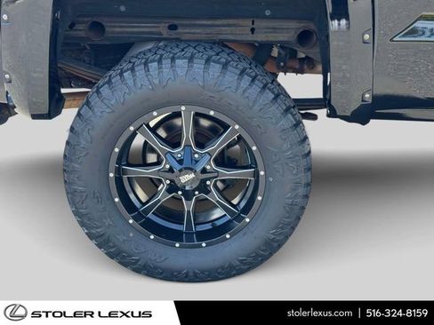Used 2017 Chevrolet Silverado 1500 High Country AWD/4WD image 7