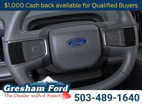 New 2025 Ford Expedition Active image 13