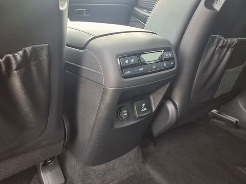Used 2025 Hyundai Palisade Calligraphy AWD/4WD image 23