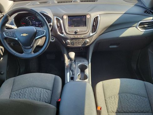 Used 2024 Chevrolet Equinox LT FWD image 10