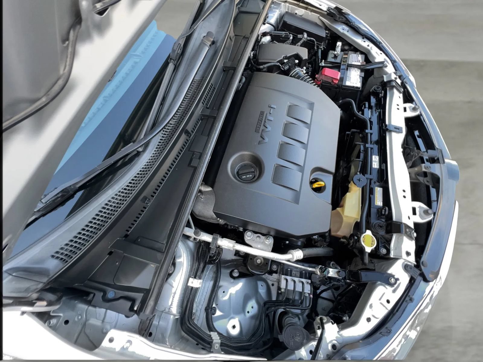 Used 2015 Toyota Corolla LE FWD image 37