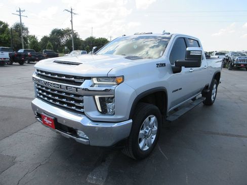 Certified 2022 Chevrolet Silverado 2500 LTZ w/ LTZ Plus Package AWD/4WD image 11