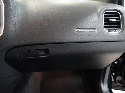 Used 2018 Dodge Charger R/T Scat Pack image 33