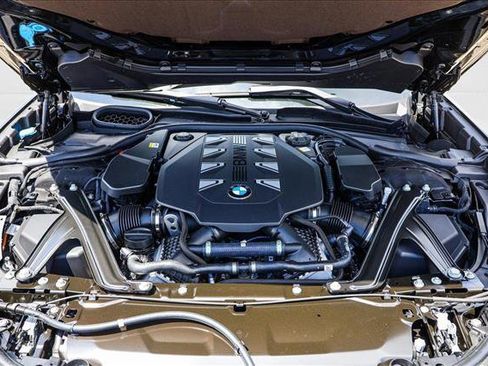 New 2025 BMW 760i xDrive image 27