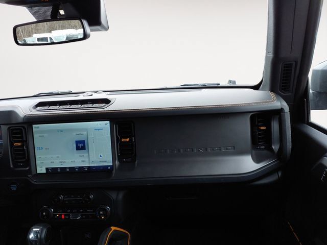 Used 2024 Ford Bronco Badlands AWD/4WD image 10