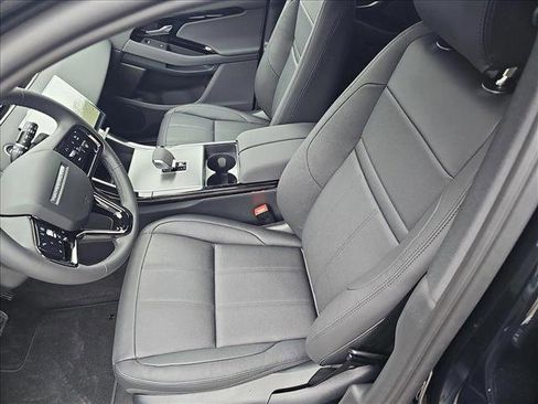 New 2026 Land Rover Range Rover Evoque S image 16