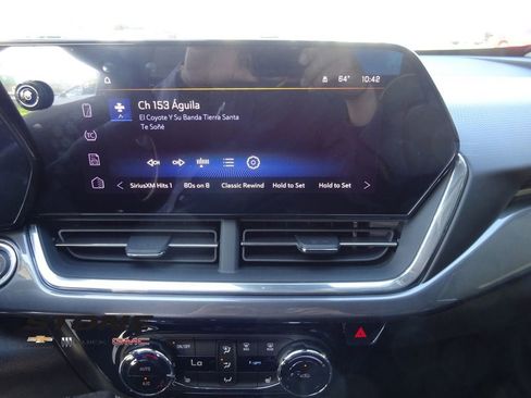 New 2026 Chevrolet Trax ACTIV FWD image 27