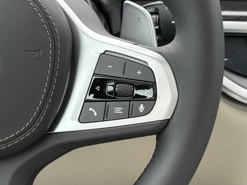 New 2026 BMW X5 xDrive40i w/ M Sport Package image 18