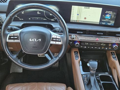 Used 2024 Kia Telluride SX Prestige X-Line image 10