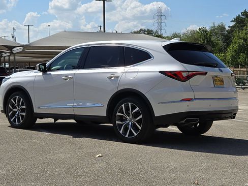 Used 2024 Acura MDX w/ Technology Package AWD/4WD image 5