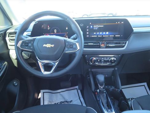Used 2024 Chevrolet TrailBlazer LT w/ Convenience Package image 15