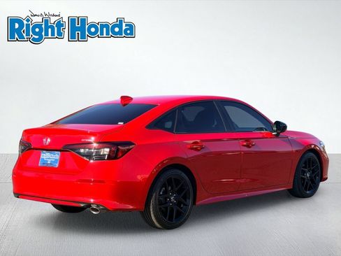 Certified 2025 Honda Civic Sport image 8