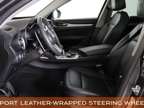 Used 2019 Alfa Romeo Stelvio Sport w/ Quick Order Package 22K Sport RWD image 21