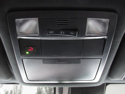 Certified 2023 Toyota Tacoma TRD Sport AWD/4WD image 28