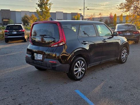Used 2020 Kia Soul LX image 5