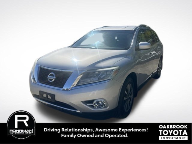 Used 2015 Nissan Pathfinder SL w/ SL Tech Package FWD image 1