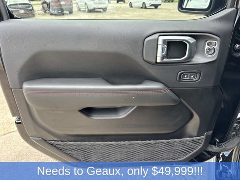 Used 2024 Jeep Wrangler Unlimited Rubicon AWD/4WD image 39