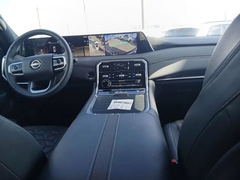 Used 2025 Nissan Armada Platinum w/ Convenience Package RWD image 14