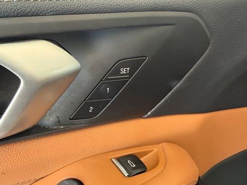 Used 2021 BMW X5 sDrive40i w/ Premium Package 2 image 18