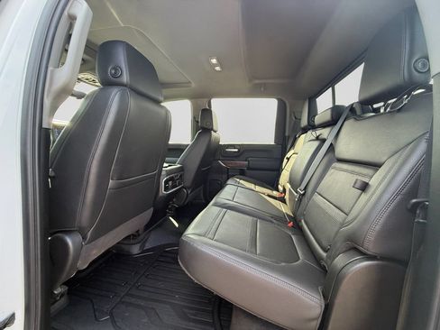 Used 2020 GMC Sierra 3500 Denali w/ Denali Ultimate Package AWD/4WD image 36