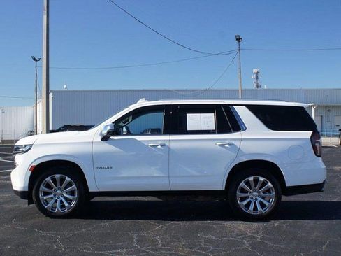 Used 2021 Chevrolet Tahoe Premier w/ Premium Package image 13
