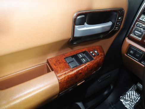 Used 2021 Toyota Sequoia Platinum image 34