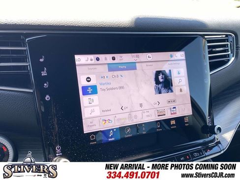 Used 2024 Jeep Wagoneer Series II AWD/4WD image 53