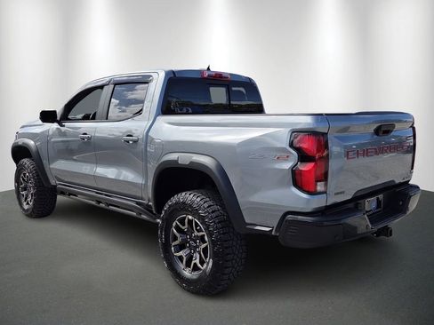 Used 2025 Chevrolet Colorado ZR2 w/ Technology Package image 5
