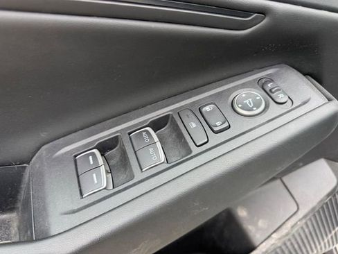 Used 2025 Honda Accord SE image 16