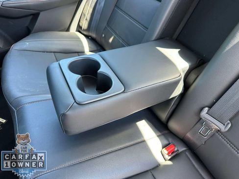 Used 2023 Nissan Sentra SR w/ SR Premium Package FWD image 16
