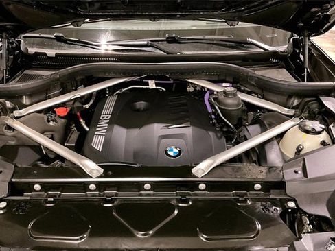 Used 2023 BMW X7 xDrive40i w/ Executive Package image 10