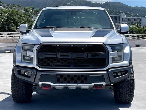 Used 2018 Ford F150 Raptor w/ Equipment Group 802A Luxury AWD/4WD image 6