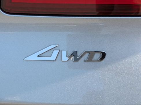 Certified 2025 Genesis GV80 2.5T AWD/4WD image 9