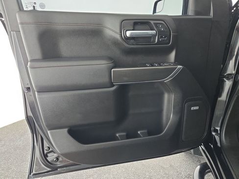 Used 2021 GMC Sierra 1500 AT4 w/ AT4 Preferred Package AWD/4WD image 28