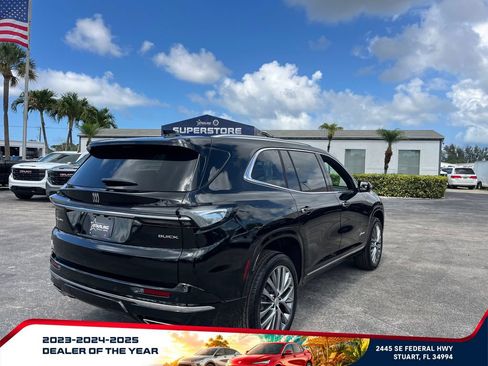 New 2026 Buick Enclave Avenir w/ Super Cruise Package FWD image 5