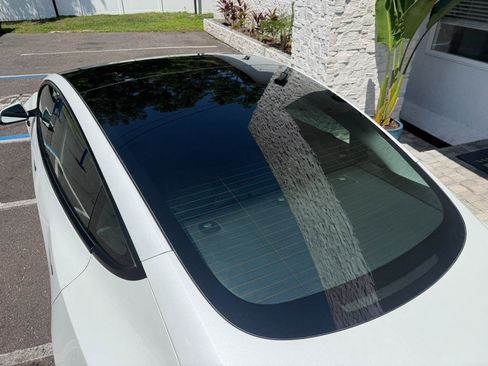 Used 2023 Tesla Model 3 Standard Range RWD image 16