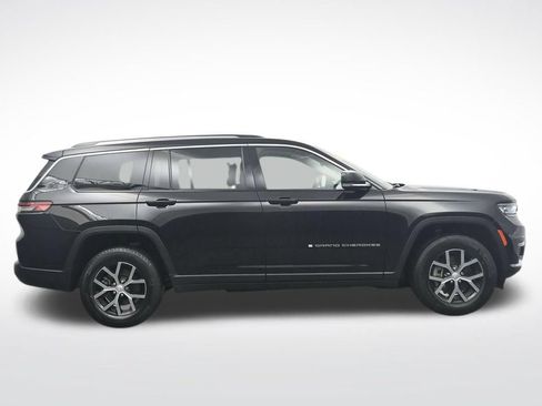 Used 2023 Jeep Grand Cherokee L Limited AWD/4WD image 4